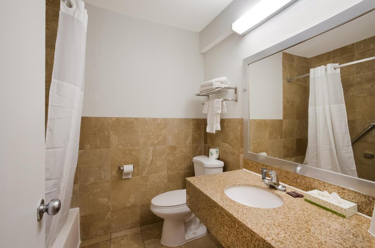 Econo Lodge Allentown Exteriér fotografie